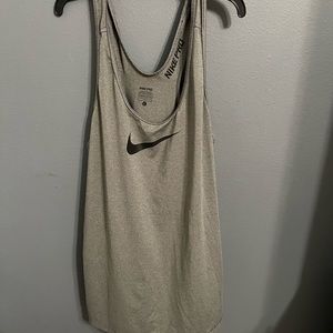 Nike pro razor back tank top